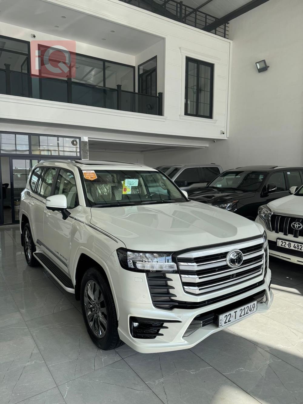 تويوتا لاندكروزر